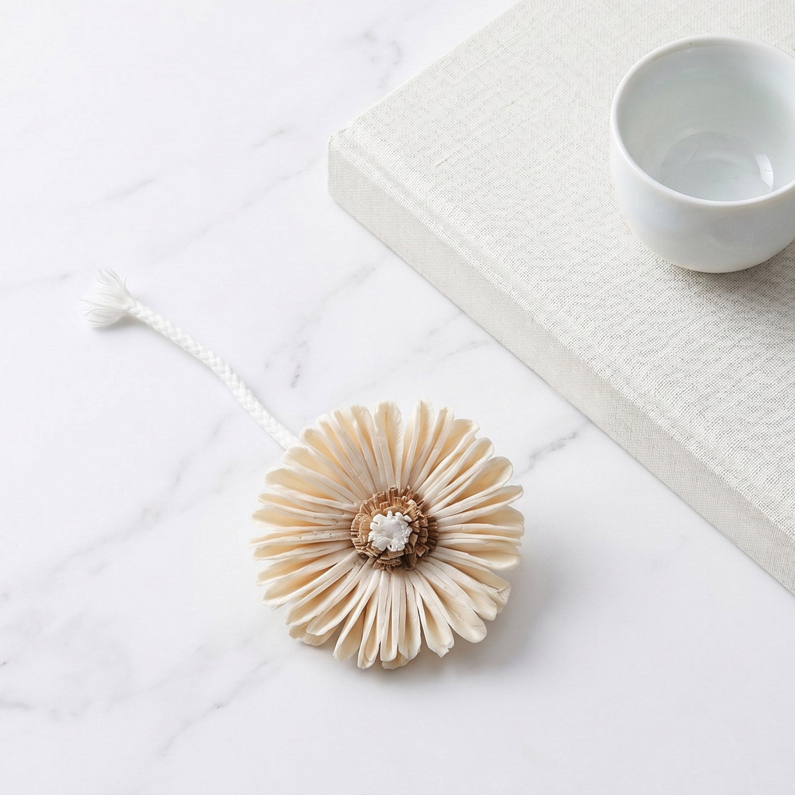 4개입 꽃 모양 디퓨저 스틱, 꽃향기 아로마테라피 디퓨 - Home Fragrance Leather Diffuser 리뷰 및 가격